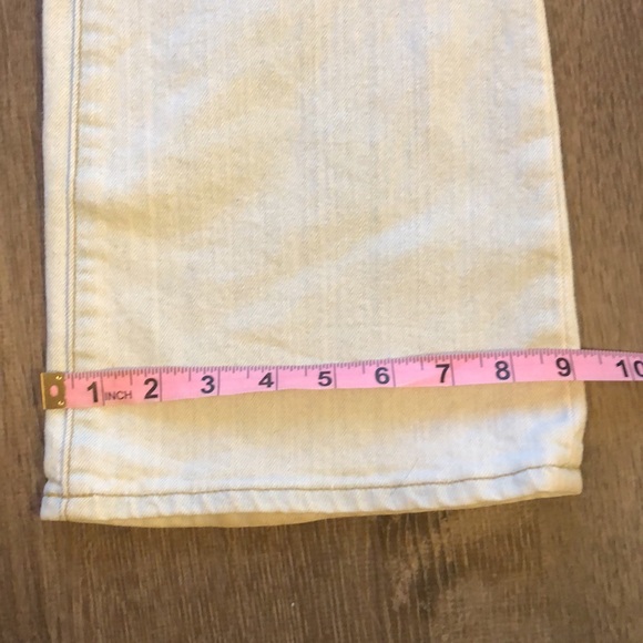 Light Wash Moto Jeans with wide bottoms - Picture 10 of 16